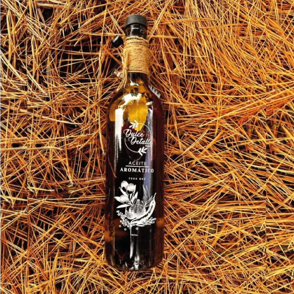 Botella con tinta blanca.webp
